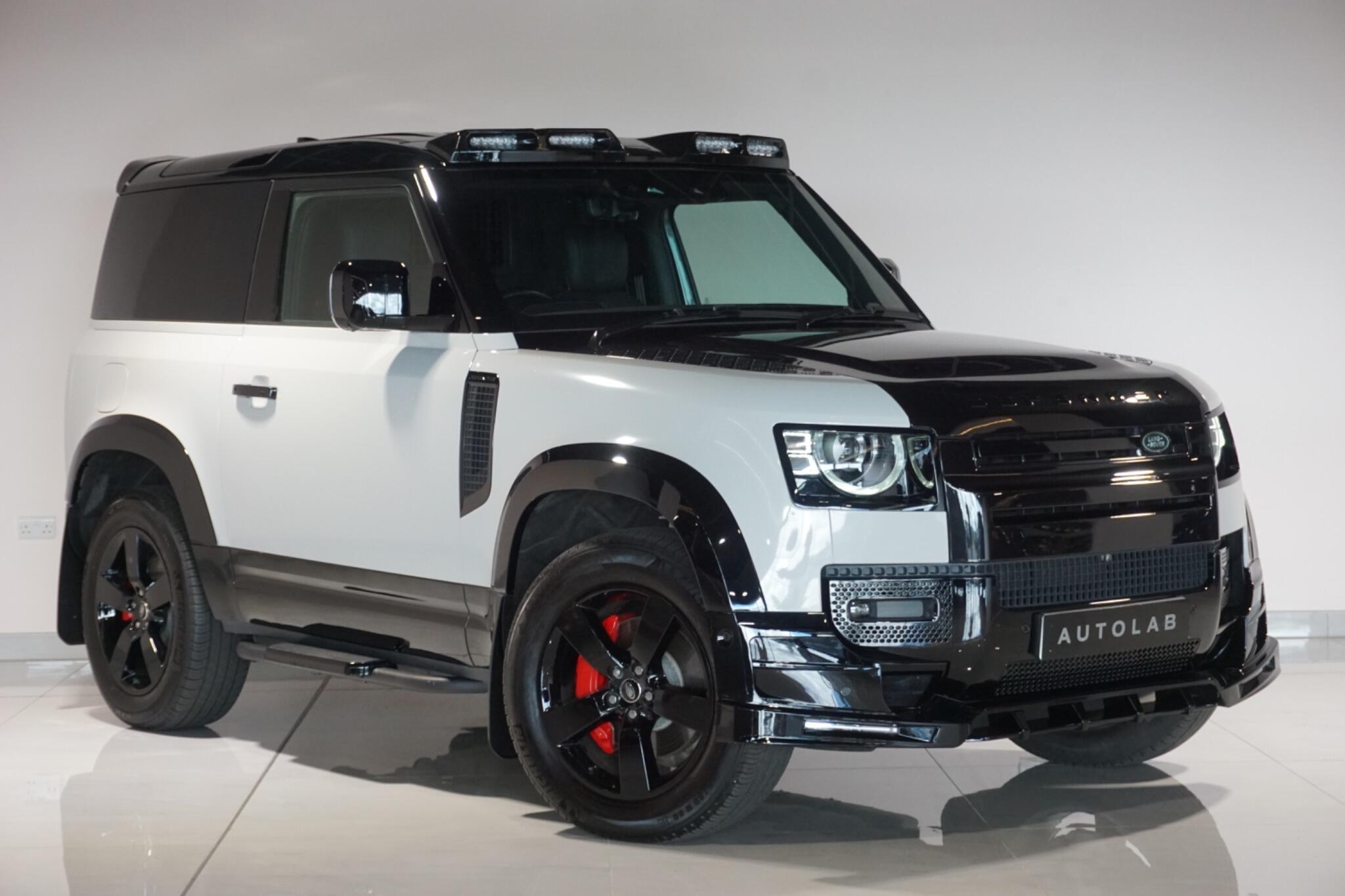 Land Rover Defender 90 3.0 D300 MHEV X-Dynamic HSE Hard Top SUV 3dr Diesel Auto 4WD SWB Euro 6 (s/s) (300 ps)